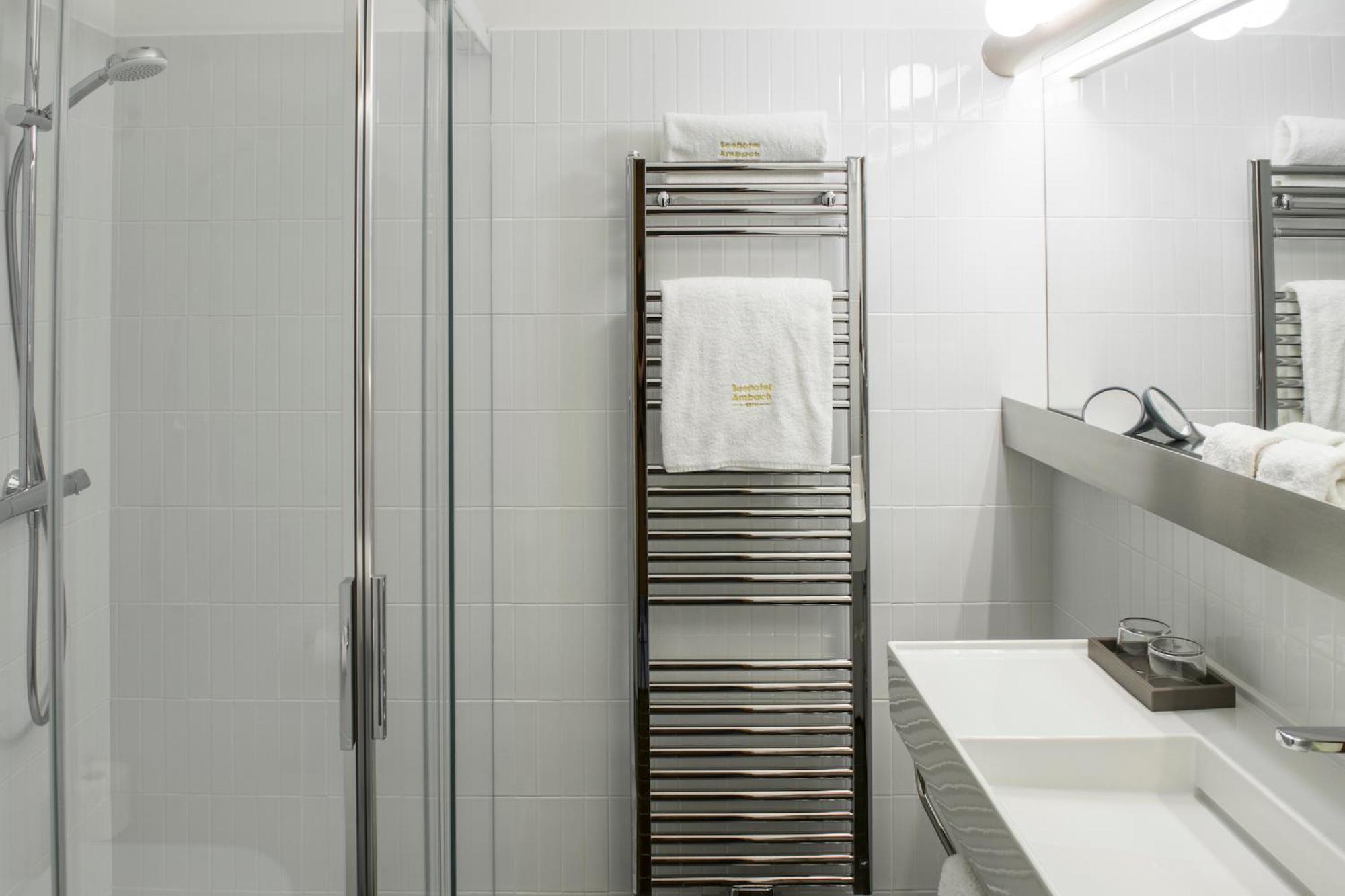 Seehotel Ambach Caldaro Quarto foto